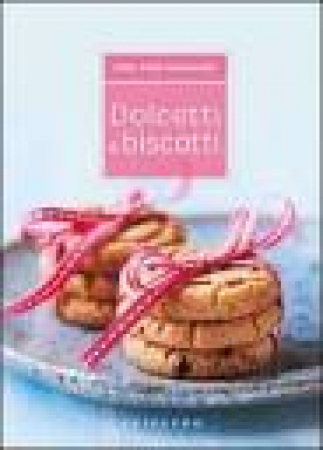 In cucina con dolcetti e biscotti